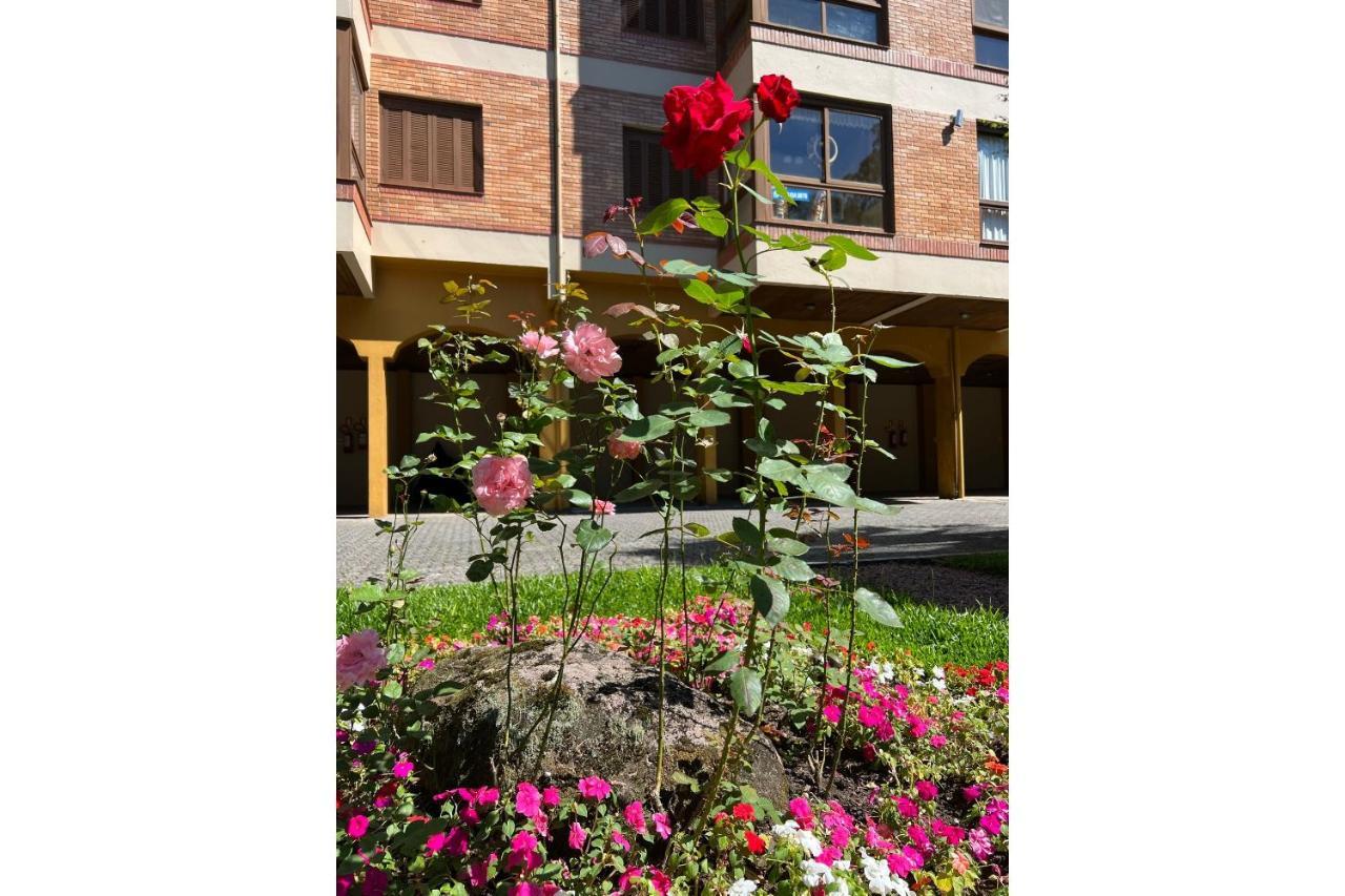 Apartamento Mrg - Linda Vista 1D 200 Mts Avenida Borges De Medeiros Gramado Exterior foto